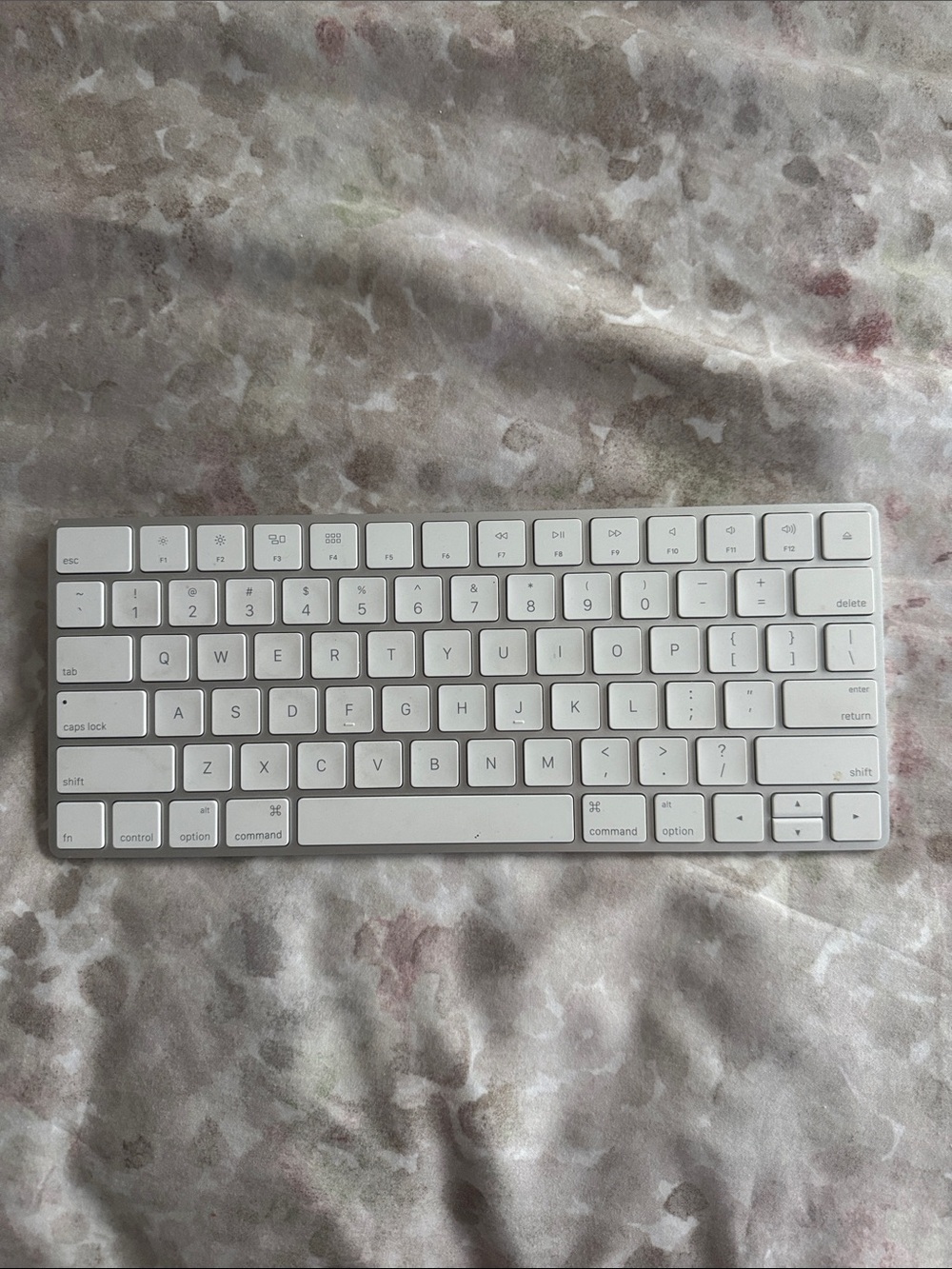 Apple Magic Wireless Keyboard A1644 White